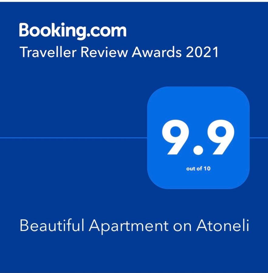 Beautiful Apartment On Atoneli Tbilisi ภายนอก รูปภาพ